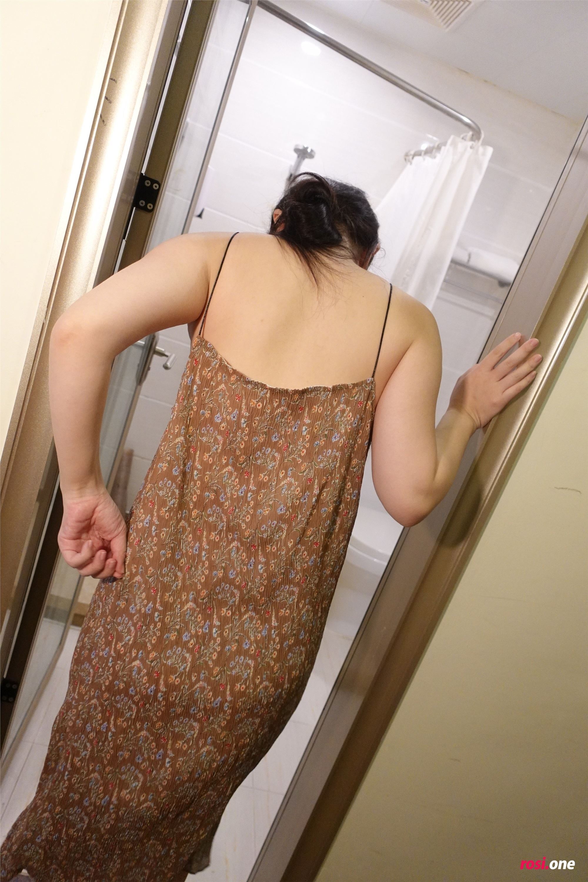 ROSI写真 2021.11.09 NO.3627